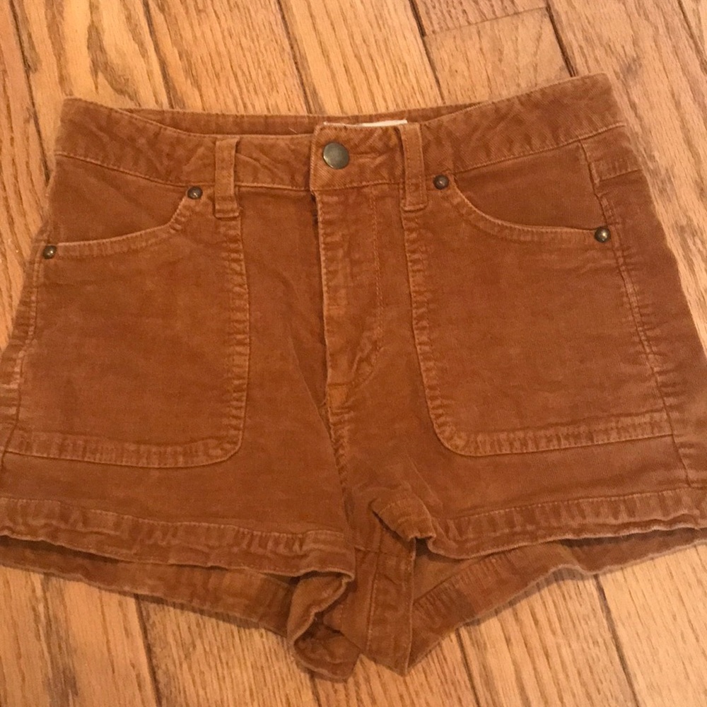 Forever 21 high waisted corduroy shorts size 26